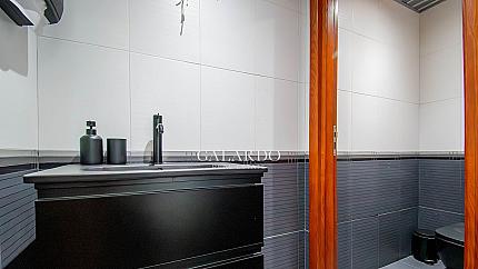 Office for rent  in Iztok