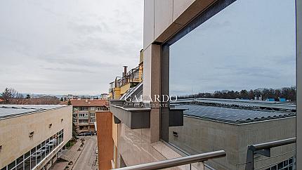 Office for rent  in Iztok