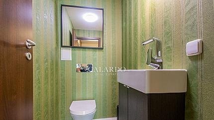 Многостаен апартамент в Резиденшъл Парк