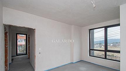 Самостоятелна модерна къща в близост до парк "Камбаните"