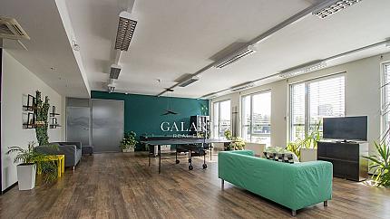 Представителен офис в сграда клас А