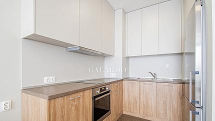 Просторен двустаен апартамент в кв. Манастирски ливади - изток до ДГ "Флора"