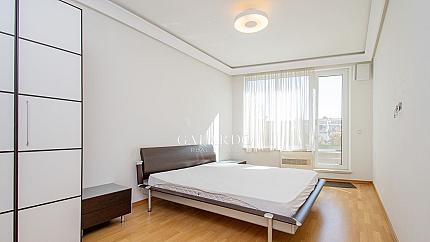 Прекрасен апартамент до Народен театър- Иван Вазов