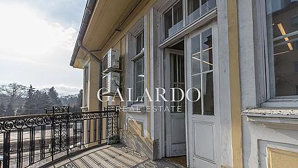 Уникална къща на топ център - паметник на културата