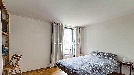 Дизайнерска къща под наем във в.з. Бункера