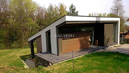 Дизайнерска къща под наем във в.з. Бункера