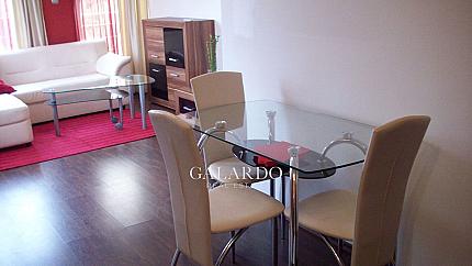 Слънчев апартамент в кв. Лозенец