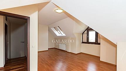 Stylishly finished house in a gated complex in Simeonovo