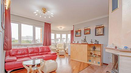 Spacious apartment with a prestigious location in Ivan Vazov district, meters from Vitosha Blvd.