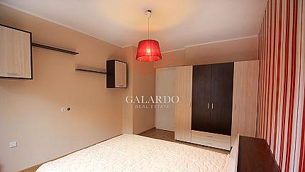 Тристаен апартамент на Докторска градина