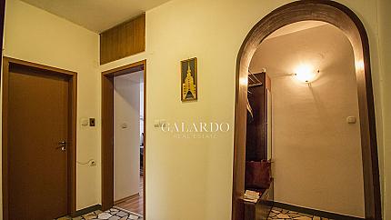 Уютен тристаен апартамент в близост до бул. Патриарх Евтимий и метростанция