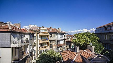 Уютен тристаен апартамент в близост до бул. Патриарх Евтимий и метростанция