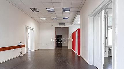 Офис в аристократична сграда до Цар Освободител