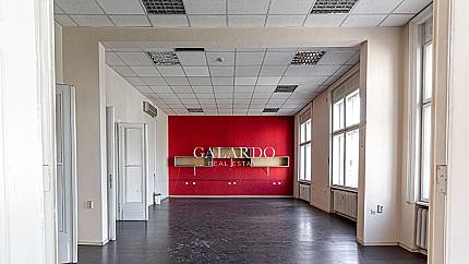 Офис в аристократична сграда до Цар Освободител