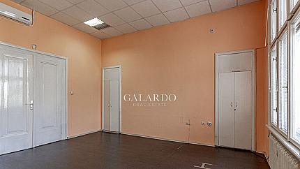 Офис в аристократична сграда до Цар Освободител