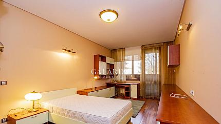 Spacious three bedroom apartment in Lozenets district