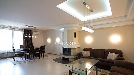 Four-bedroom apartment in Lozenets district