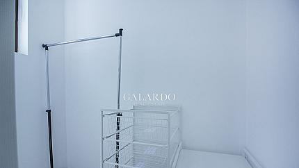 New apartment with three bedrooms and a large terrace in Krastova Vada