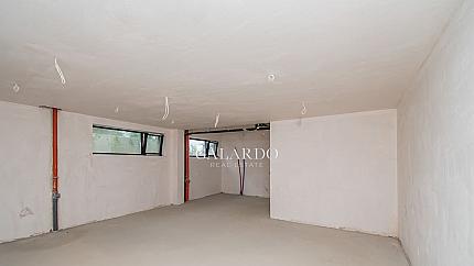 Family house with pool in a paradise complex of houses in the area of Kambanite