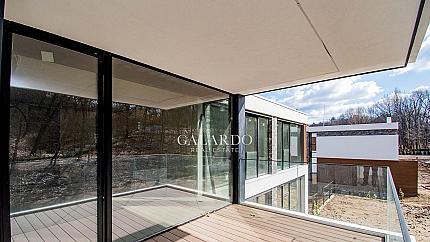 Family house with pool in a paradise complex of houses in the area of Kambanite