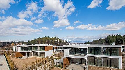 Family house with pool in a paradise complex of houses in the area of Kambanite