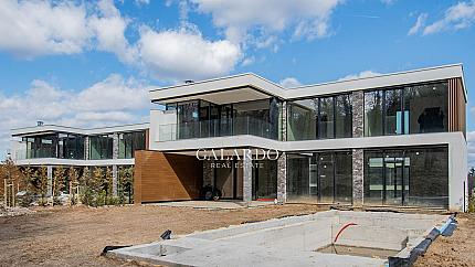 Family house with pool in a paradise complex of houses in the area of Kambanite