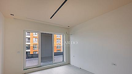 Тристаен пентхаус на ул Рая, Парк Отдих и култура