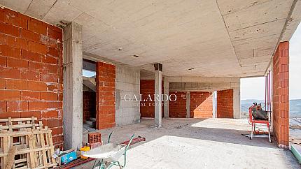 Просторна къща с пет спални близо до Villa Spago с. Бистрица