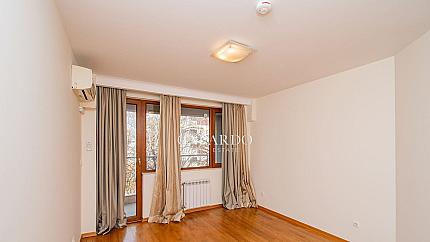 Four-bedroom apartment in Lozenets district