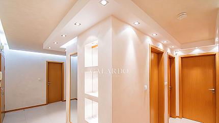 Four-bedroom apartment in Lozenets district