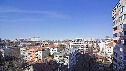 Spacious apartment near South Park