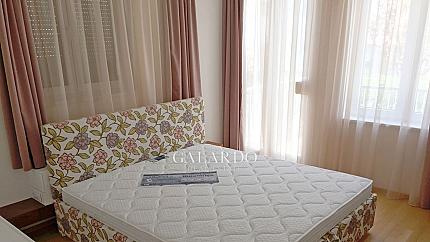 Четристаен апартамент в затворен комплекс "Резиденшъл Парк София"