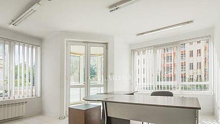 Spacious office opposite the pool "Diana" Dianabad