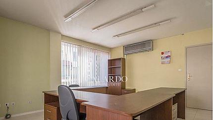 Spacious office opposite the pool "Diana" Dianabad