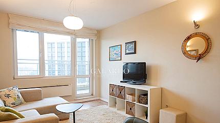 Слънчево жилище с две спални до МОЛ Парадайз, кв.Лозенец