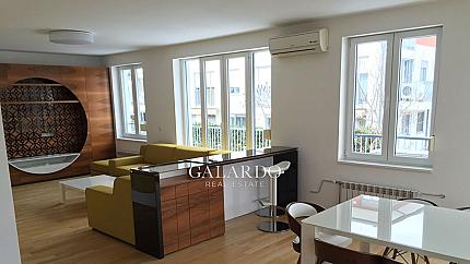 Четристаен апартамент в затворен комплекс "Резиденшъл Парк София"