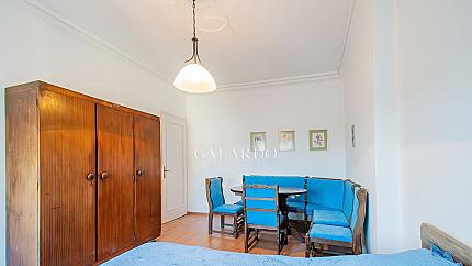 Two-bedroom apartment in prime location