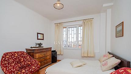 Two-bedroom apartment in prime location