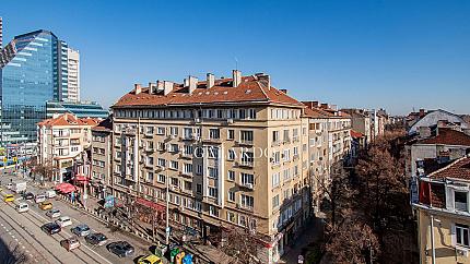 Two-bedroom apartment in prime location