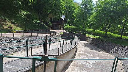 Хотел за продажба в Рибарица