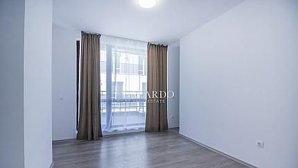 New apartment with three bedrooms and a large terrace in Krastova Vada