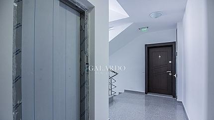 New apartment with three bedrooms and a large terrace in Krastova Vada