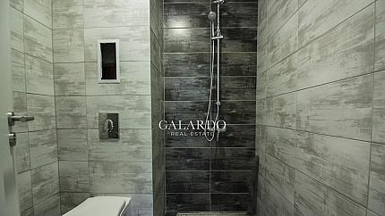 New apartment with three bedrooms and a large terrace in Krastova Vada