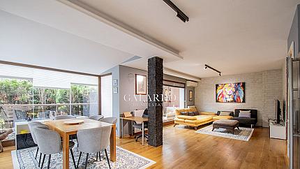 Тристаен апартамент в к-с Флора Парк