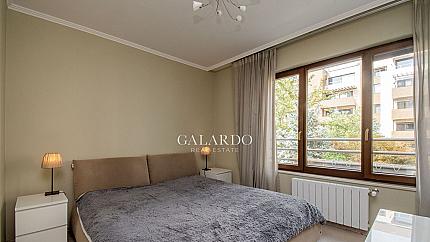 Тристаен апартамент в к-с Флора Парк