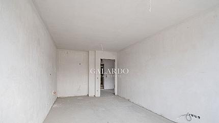 Южен апартамент в полите на Витоша и Ринг Мол с АКТ 16