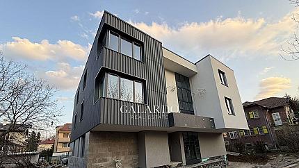 Тристаен апартамент с панорамна гледка за продажба  в Овча Купел