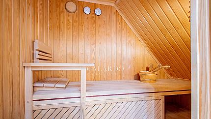 Просторен апартамент с престижна локация в кв.Иван Вазов на метри от бул.Витоша