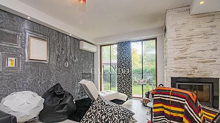 Обзаведена къща в с. Бистрица