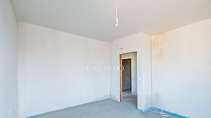 Тристаен апартамент с панорамна гледка за продажба  в Овча Купел